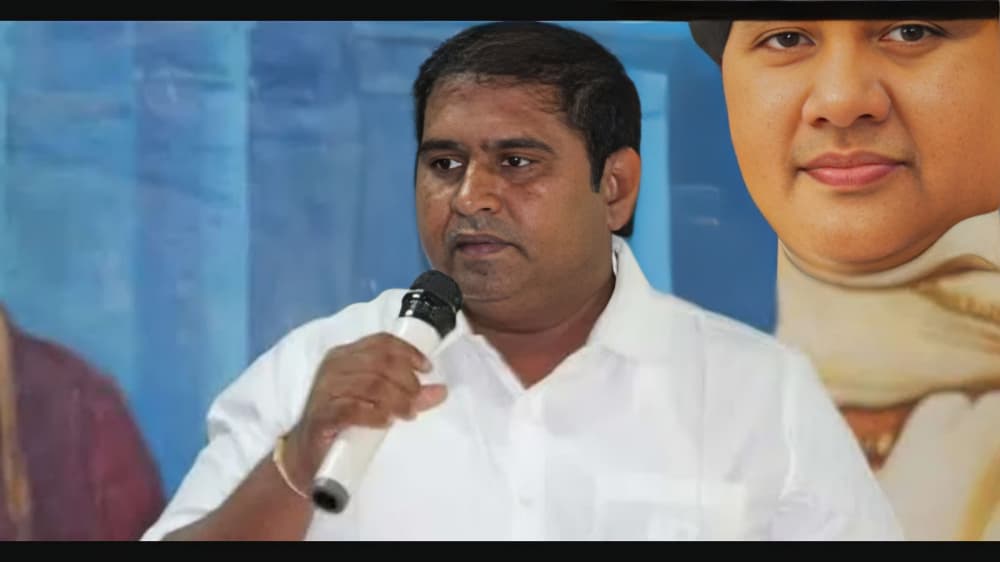 Modi leaves for Moscow