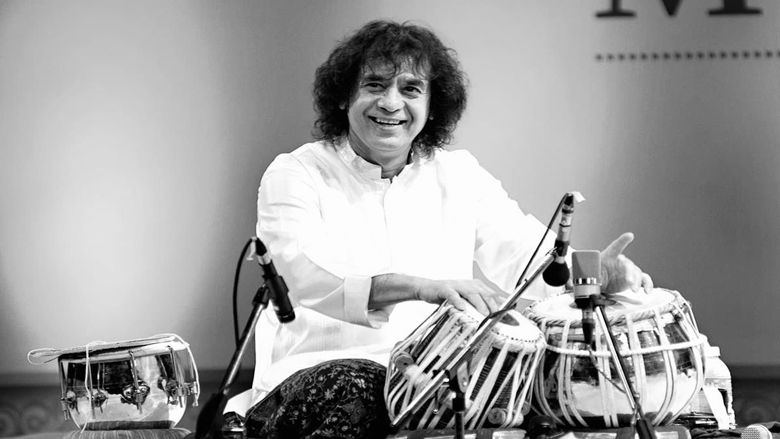 Zakir Hussain, the musician famed for his work on the tabla, a pair of hand drums used in Indian classical music. Source: Twitter/Sachin Tendulkar