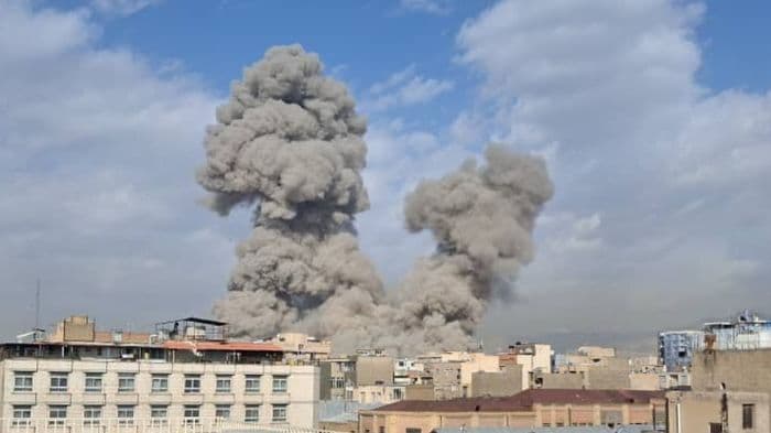 Iranian missiles strike Gulf states after US–Israel attacks on Iran