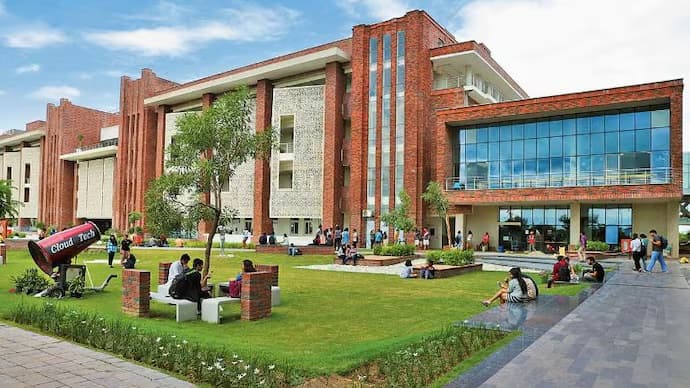 ESET launches women in cybersecurity scholarship in India with Ashoka University