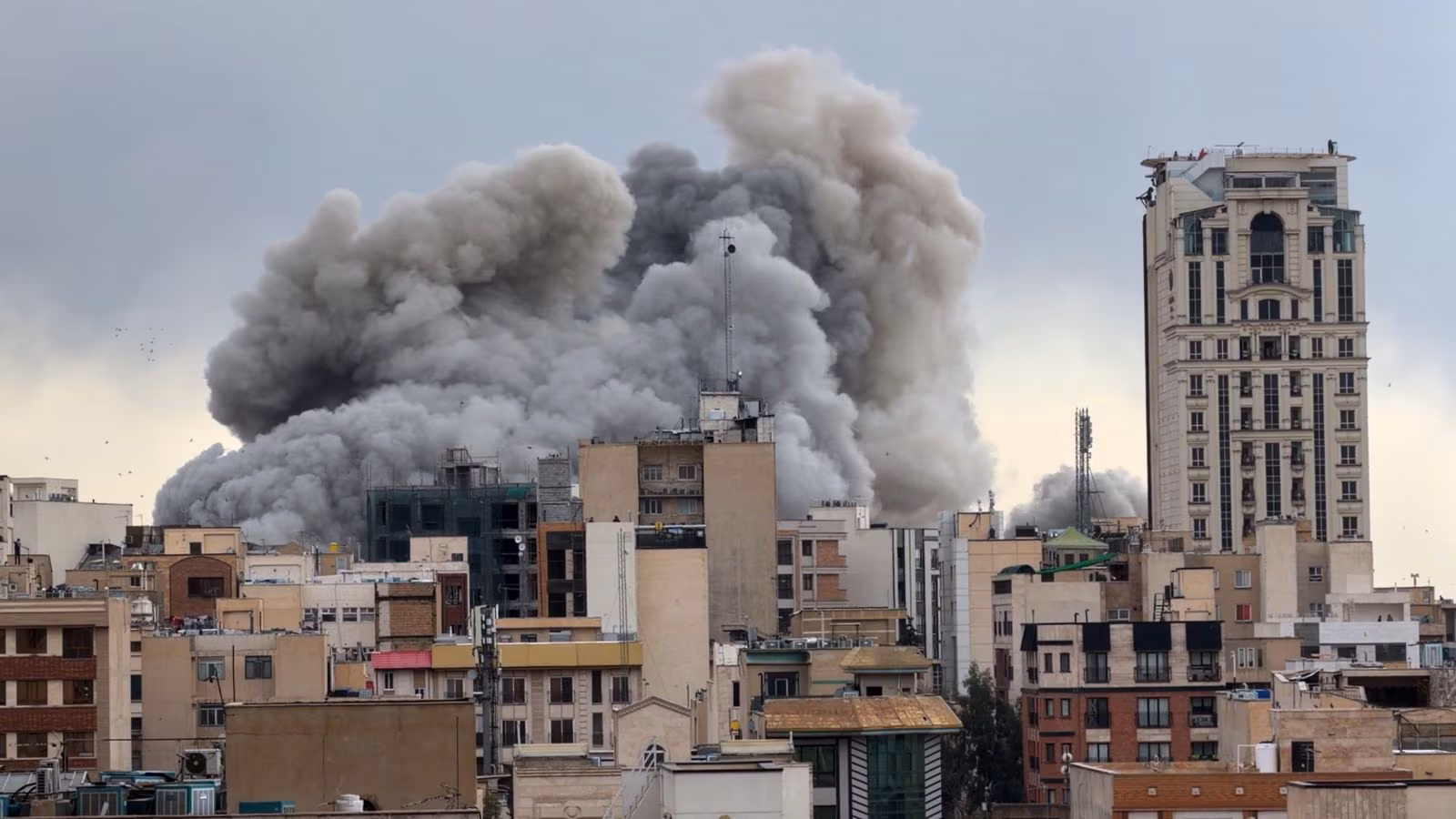 US tells Americans in Lebanon to take shelter as Israeli strikes kill over 480 in a week