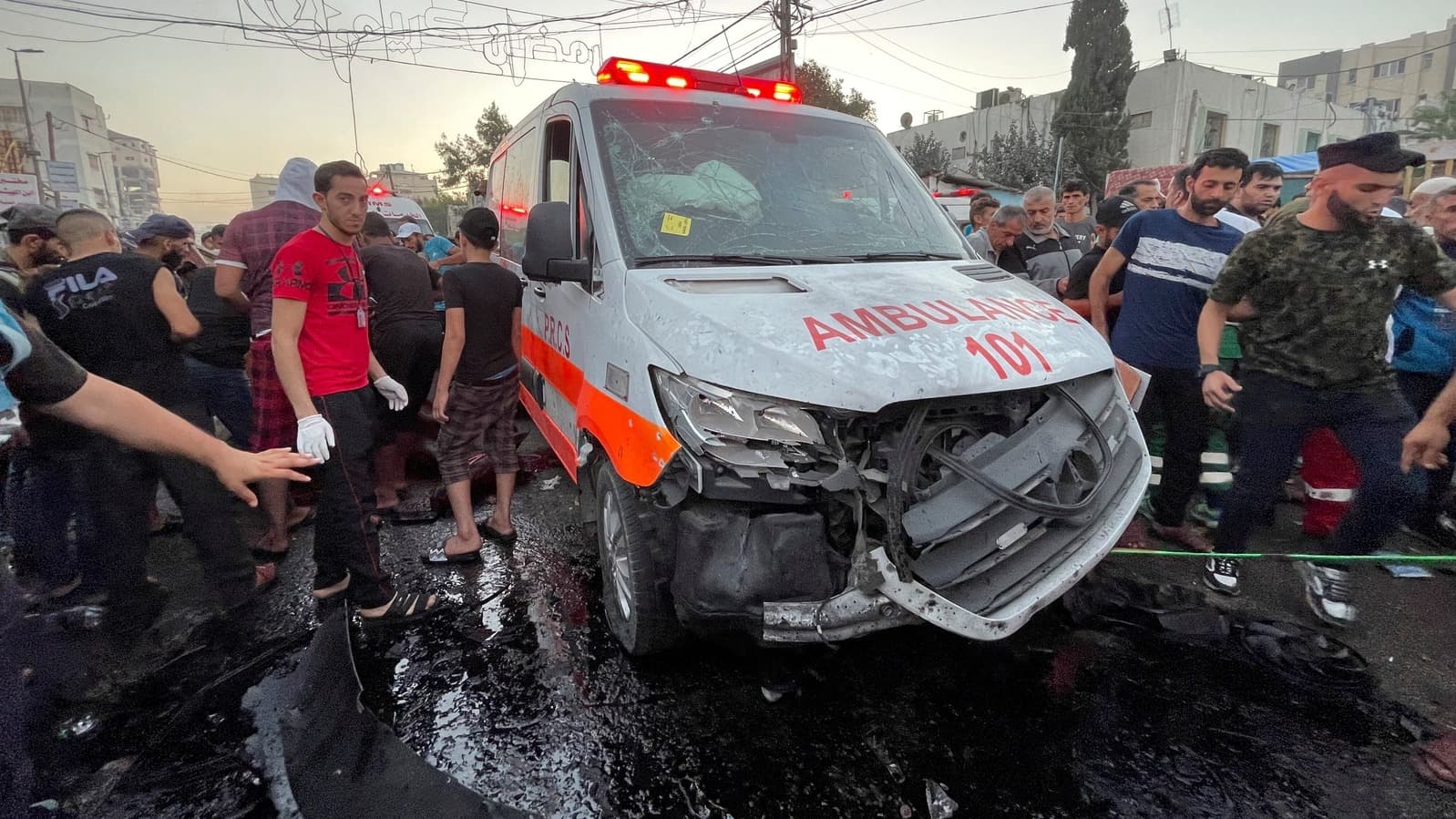 15 Palestinian emergency workers